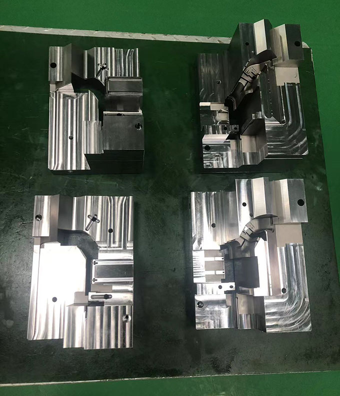 模具部品