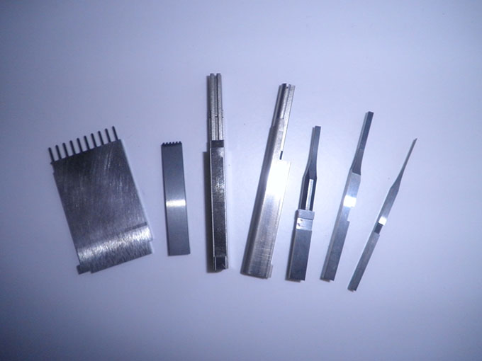 模具部品